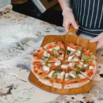 Why An Electric Pizza Oven Is A Convenient Choice For Home Cooking
